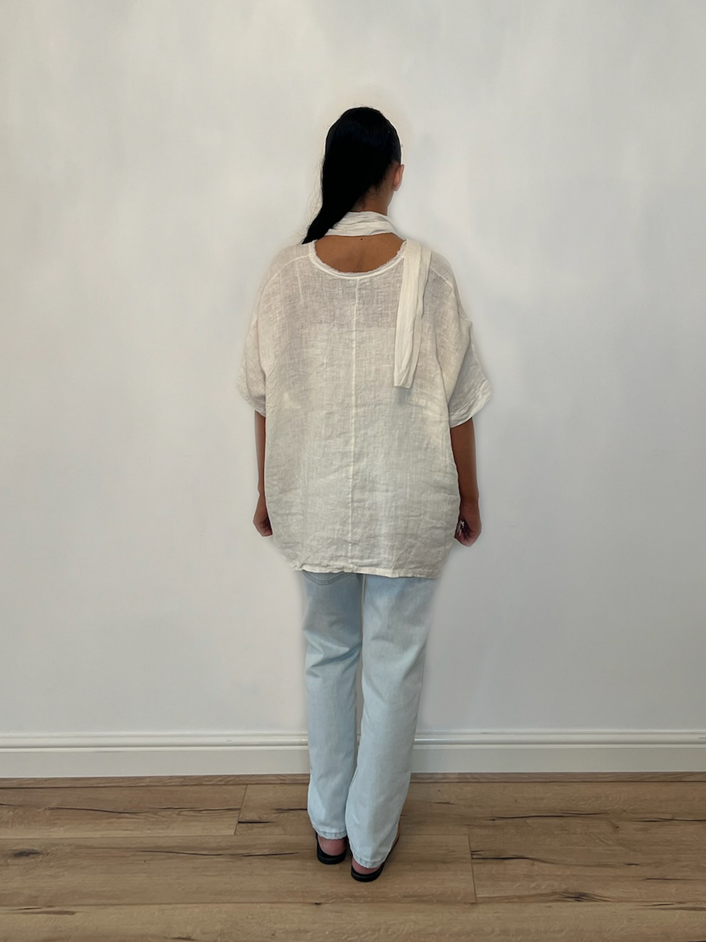 LINEN SCARF TOP